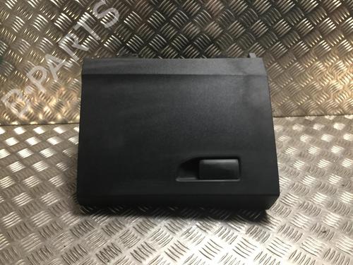 Guantera PEUGEOT 5008 II (MC_, MJ_, MR_, M4_) 2.0 BlueHDi 150 (MJAHXW, MJAHXH, MJAHXN, MJAHXV, MJAHXG) (150 hp) 31199238