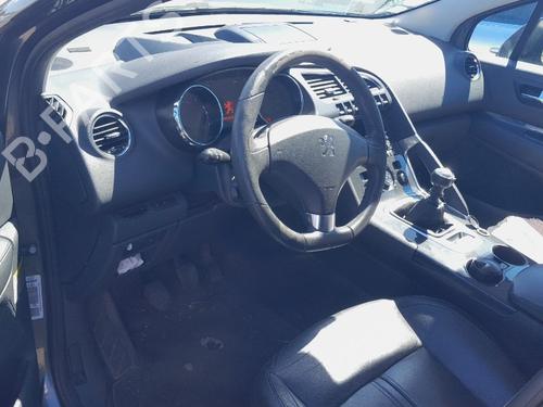 Right front fog light PEUGEOT 3008 I MPV (0U_) 1.6 HDi | BP31198872C31