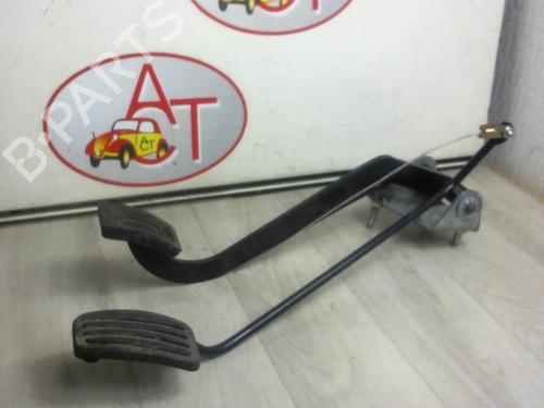 Pedal RENAULT MEGANE III Grandtour (KZ0/1) 1.5 dCi (KZ09, KZ0D, KZ1G, KZ29, KZ14, KZ1W, KZ10, KZ1F,... | BP30781814I4
