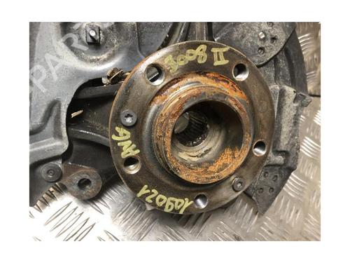 Left front steering knuckle PEUGEOT 3008 II SUV (MC_, MR_, MJ_, M4_) 1.5 BlueHDi 130 | BP27602947M25