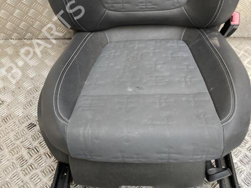 Right front seat OPEL MERIVA B MPV (S10) 1.7 CDTI (75) | BP38191024C16 - Image 3