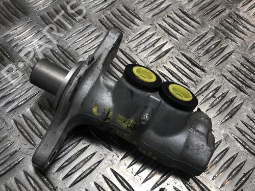 Used Brake master cylinder CITROËN C3 III (SX) 1.2 PureTech 82 (83 hp) 31246273
