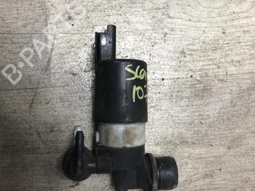 Used Washer pump Washer pump RENAULT GRAND SCÉNIC III (JZ0/1_) 1.9 dCi (JZ0J, JZ0N, JZ1K, JZ1S) (131 hp) 20619243 20619243
