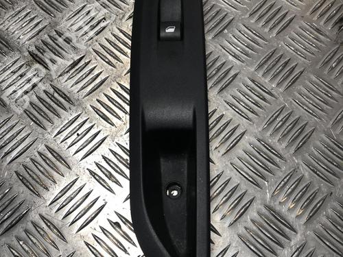 Used Right front window switch PEUGEOT 208 II (UB_, UP_, UW_, UJ_) 1.2 PureTech 75 (75 hp) 31245666