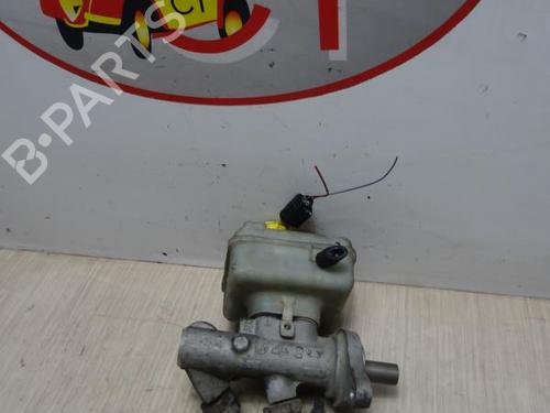 Used Brake master cylinder VW NEW BEETLE (9C1, 1C1) 1.9 TDI (90 hp) 13277103