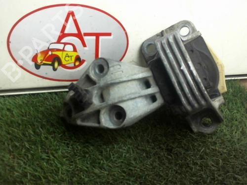Used Engine mount RENAULT GRAND SCÉNIC III (JZ0/1_) 1.5 dCi (JZ09, JZ0D, JZ10, JZ14, JZ1G, JZ29, JZ2C) (110 hp) 28286876