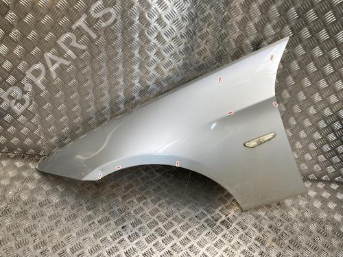 Forskærm venstre BMW 3 Touring (E91) 320 d (150 hp) 31186511