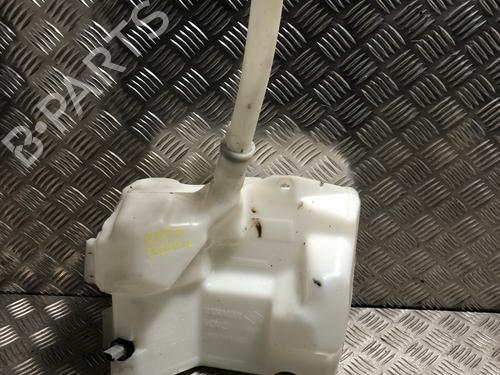 Used Windscreen washer tank Windscreen washer tank 39403943 39403943
