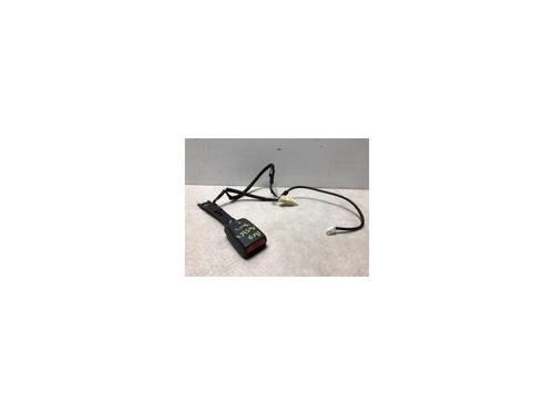 Used Seat buckle TOYOTA YARIS (_P9_) 1.3 VVT-i (SCP90_, SCP90R) (87 hp) 20612796