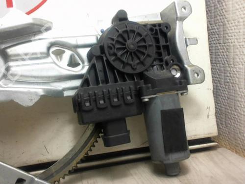 Front left window mechanism OPEL ASTRA H Estate (A04) 1.9 CDTI (L35) | BP13286572C22 