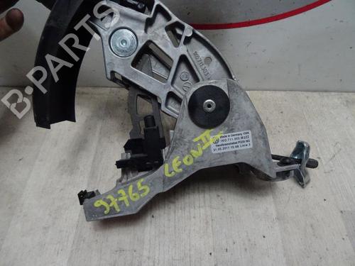 håndbremse SEAT LEON (1P1) 1.6 TDI (105 hp) 13221785