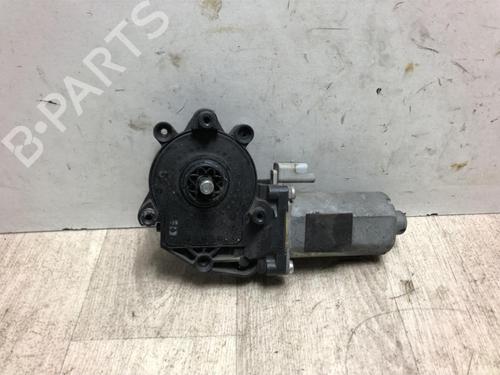 Rudehejsemotor forskærm højre PEUGEOT 206 Hatchback (2A/C) 1.4 HDi eco 70 (68 hp) 23871421