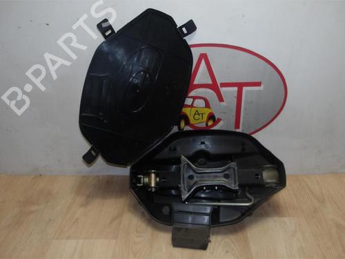 Used Jack Kit CITROËN C2 (JM_) 1.1 (60 hp) 23567792
