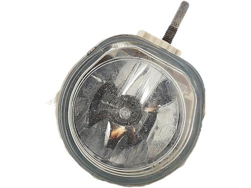 Used Right front fog light Right front fog light 38038104 38038104