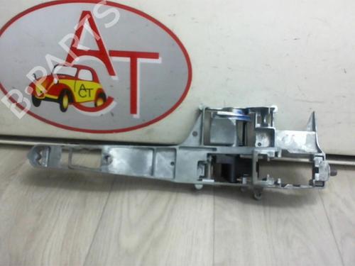 Used Front left exterior door handle PEUGEOT 208 I (CA_, CC_) 1.2 VTi 68 / PureTech 68 (68 hp) 12973435