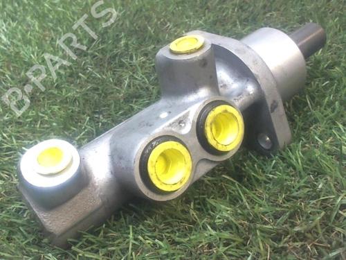 Used Brake master cylinder RENAULT MODUS / GRAND MODUS (F/JP0_) 1.5 dCi (FP0F, JP0F) (86 hp) 12968337