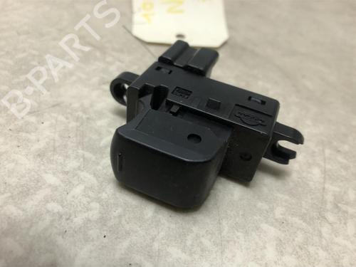 Used Left rear window switch NISSAN NOTE (E11, NE11) 1.5 dCi (86 hp) 20614922
