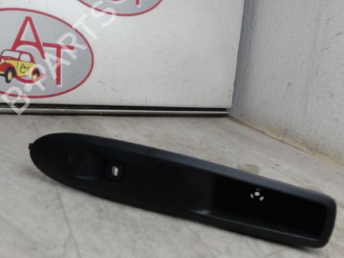 Used Right front window switch Right front window switch CITROËN C4 II (NC_) 2.0 HDi / BlueHDi 150 (150 hp) 13225440 13225440
