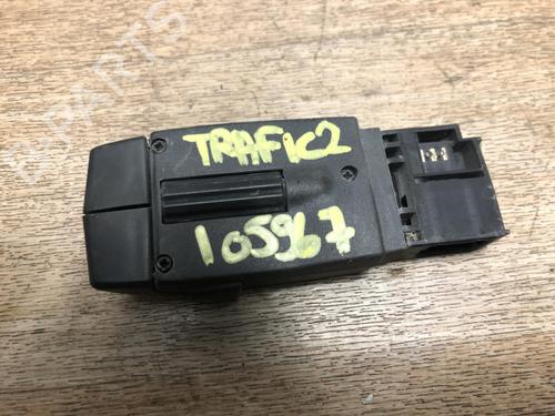 Comutador RENAULT TRAFIC II Van (FL) 2.0 dCi 90 (FL0H, FL00, FL01, FL0M, FL0P, FL0S) (90 hp) 20615772