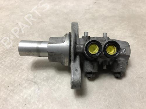 Used Brake master cylinder FIAT BRAVO II (198_) 1.6 D Multijet (198AXH1B) (105 hp) 20613062