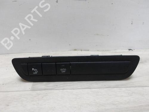 Switch PEUGEOT 208 I (CA_, CC_) 1.2 PureTech 82 | BP12972309I30
