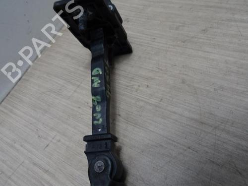Used Hinge/Door check strap Hinge/Door check strap PEUGEOT 2008 II (UD_, US_, UY_, UJ_, UR_, UC_) 1.5 BlueHDI 130 (131 hp) 13267173 13267173