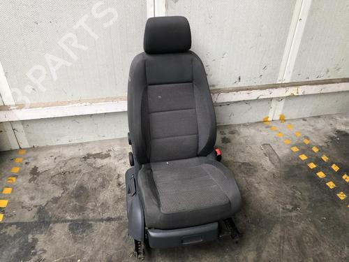 Used Right front seat VW TOURAN (1T1, 1T2) 2.0 TDI (136 hp) 13226175