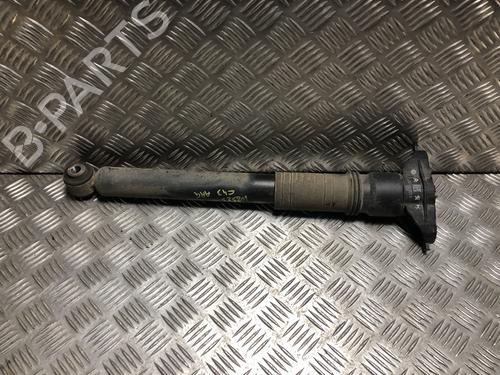 Used Left rear shock absorber Left rear shock absorber CITROËN C4 III (BA_, BB_, BC_) ë-C4 (BCZKXC, BZCKSC) (136 hp) 33988947 33988947