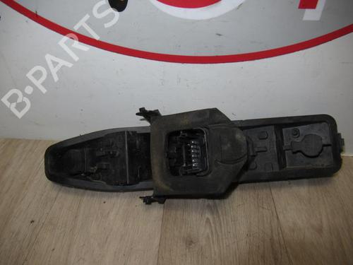 Used Licence plate light RENAULT SCÉNIC II (JM0/1_) 1.9 dCi (JM0G, JM12, JM1G, JM2C) (120 hp) 13291029