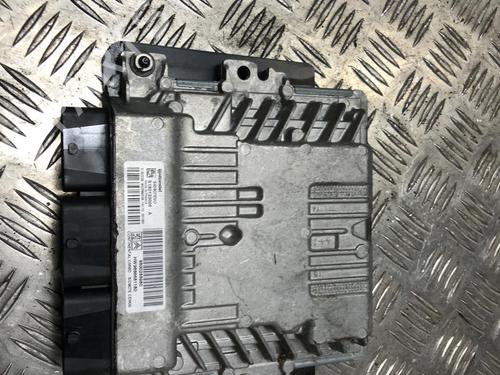 Used Control unit PEUGEOT 3008 I MPV (0U_) 1.6 HDi (114 hp) 31198795