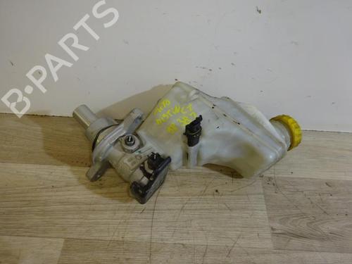 Used Brake master cylinder ALFA ROMEO MITO (955_) 1.3 MultiJet (955AXP1A, 955AYC1A) (95 hp) 13277021