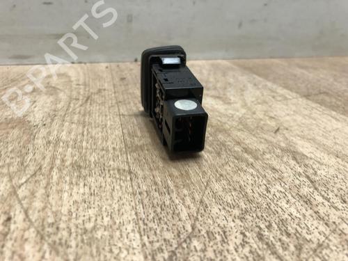 Used Switch HYUNDAI TUCSON (JM) 2.0 CRDi All-wheel Drive (136 hp) 13279710