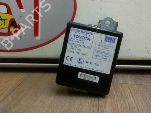 Used Switch TOYOTA COROLLA Verso (ZER_, ZZE12_, R1_) 2.2 D-4D (AUR10_, AUR10R) (136 hp) 20619961