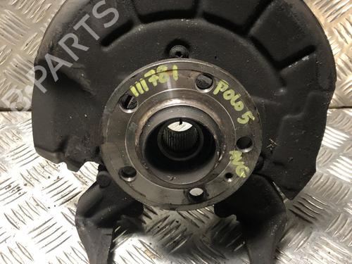 Used Left front steering knuckle VW POLO V (6R1, 6C1) 1.2 (70 hp) 32349913