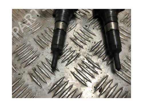 Injector VW PASSAT B6 (3C2) 2.0 TDI 16V | BP27579942M100 