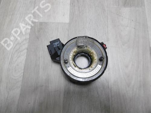Kontantrulle Airbag /Stelring VW TOURAN (1T1, 1T2) 1.9 TDI (90 hp) 13282231