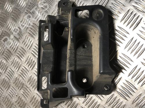 rear-bumper-bracket-peugeot-208-ii-ub_-up_-uw_-uj_-2019-31245840 main image