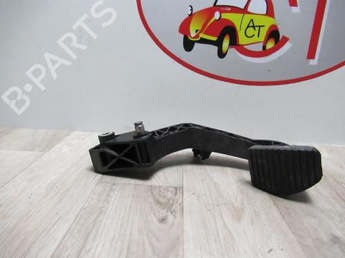 Clutch pedal PEUGEOT 308 I (4A_, 4C_) 1.6 HDi | BP20623673I13