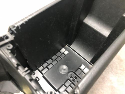 Used Middle console MERCEDES-BENZ B-CLASS Sports Tourer (W246, W242) B 180 CDI (246.200) (109 hp) 28531254