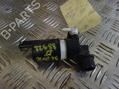 Used Washer pump RENAULT SCÉNIC II (JM0/1_) 1.9 dCi (JM0G, JM12, JM1G, JM2C) (120 hp) 13130410