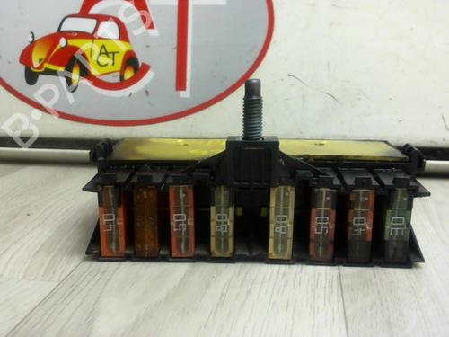 Used Fuse box Fuse box 37070206 37070206