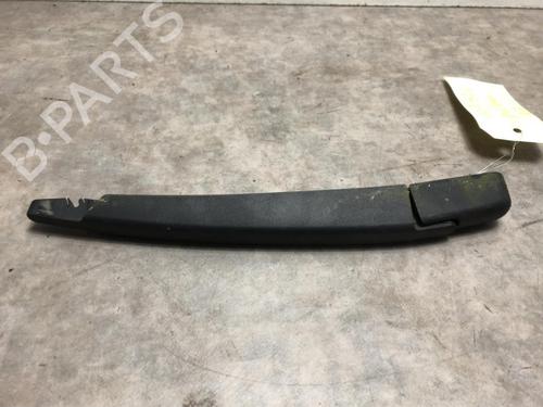 Used Rear windshield wiper arm NISSAN PULSAR Hatchback (C13) 1.5 dCi (110 hp) 20621267