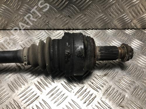 Left rear driveshaft BMW 1 Convertible (E88) 123 d | BP40525500M40 - Image 2