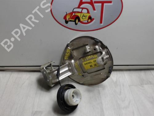 Fuel flap SUZUKI GRAND VITARA II (JT, TE, TD) 1.9 DDiS All-wheel Drive (JT419, TD44, JB419WD, JB419XD,... | BP13278610C131 