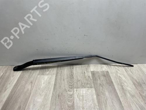 Used Front windshield wiper arm RENAULT MEGANE III Hatchback (BZ0/1_, B3_) 1.2 TCe (BZ2B, BZ11) (116 hp) 24037285