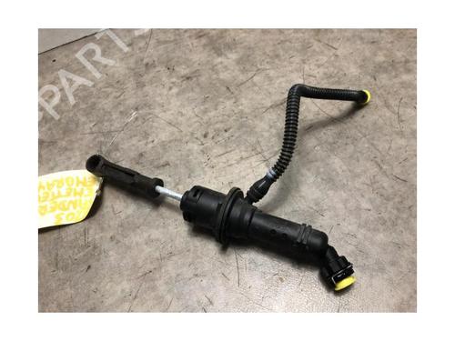 Clutch slave cylinder DACIA SANDERO II TCe 90 (B8M1, B8MA, B8AC) | BP20096370M113