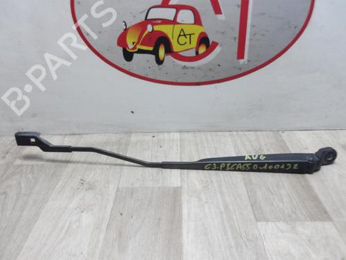 Used Front windshield wiper arm CITROËN C3 Picasso (SH_) 1.6 HDi (90 hp) 13279480