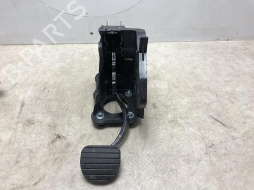 Used Break pedal RENAULT LAGUNA III (BT0/1) 1.5 dCi (BT00, BT0A, BT0T, BT1J) (110 hp) 20622063