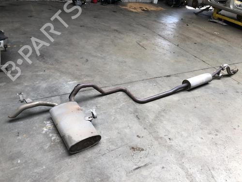 Used Exhaust system Exhaust system PEUGEOT 3008 II SUV (MC_, MR_, MJ_, M4_) 1.2 THP/ PureTech 130 (MRHNSM, MRHNSU, MRHNSJ, MRHNYW,... (131 hp) 20622875 20622875
