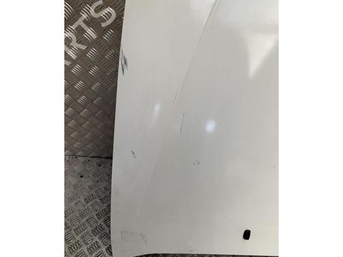 Hood FORD FIESTA Box Body/MPV (J5_, J3_) 1.8 D | BP30786631C1